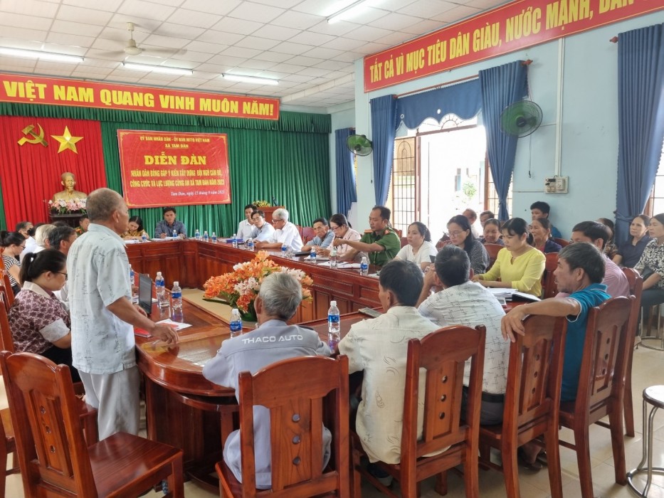 Ủy ban MTTQ Việt Nam xã tổ chức Diễn đàn “Nhân dân đóng góp ý kiến xây dựng đội ngũ cán bộ, công chức và lực lượng Công an xã” năm 2023.
